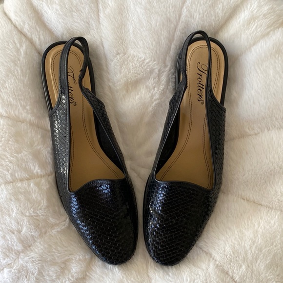 Trotters Meredith Black woven leather slingbacks Size 10 - Picture 1 of 12
